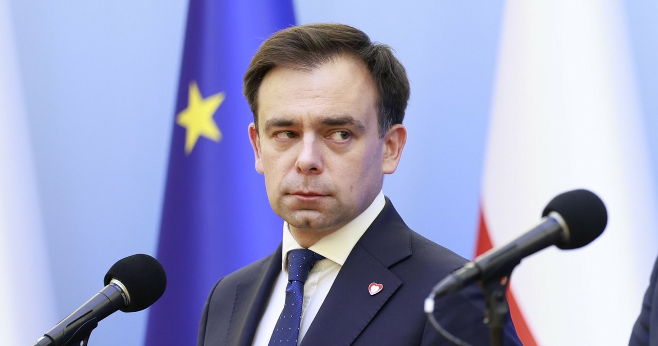 W czwartek 28 sierpnia rząd pokaże projekt budżetu na 2026 r. i planowany poziom deficytu /Filip Naumienko /Reporter