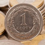 W czwartek złoty poniżej 4 zł/euro; dług czeka na aukcję