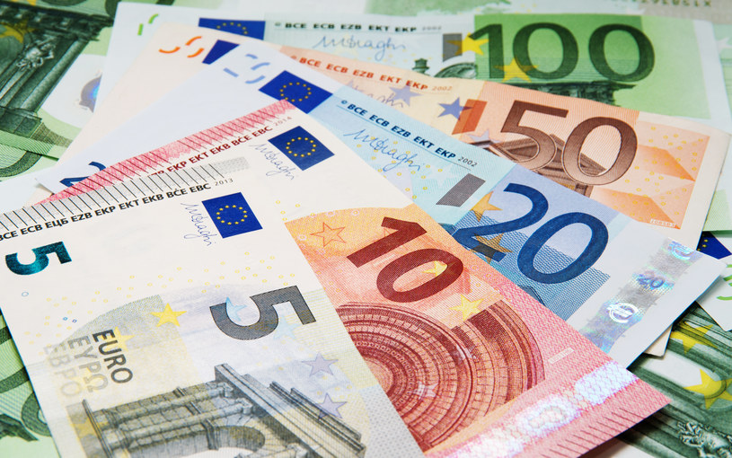 W czwartkowe popołudnie za euro należało zapłacić 4,33 zł /123RF/PICSEL