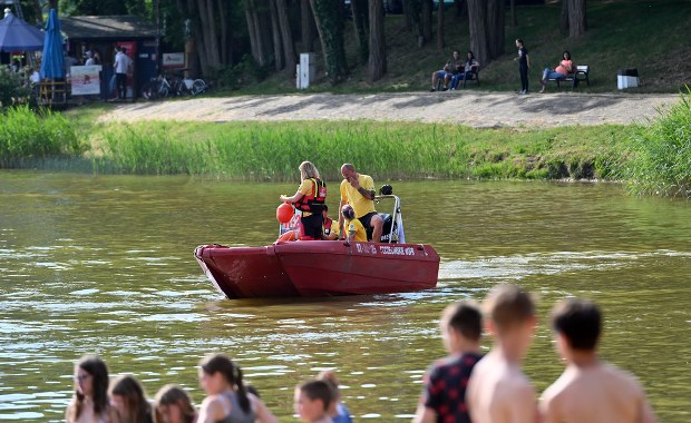 W długi weekend większość plaż bez ratowników. Woprowcy apelują o ostrożność