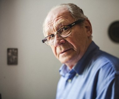 W drugim sezonie Paktu powracają Witold Dębicki jako Andrzej, redakcyjny kolega Piotra Grodeckiego, a także Janusz Chabior wcielający się w postać biznesmena.