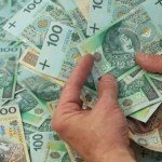 W dużych firmach zarabia się lepiej