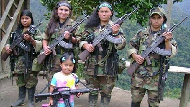 W FARC służą również kobiety i dzieci /INTERIA.PL/materiały prasowe