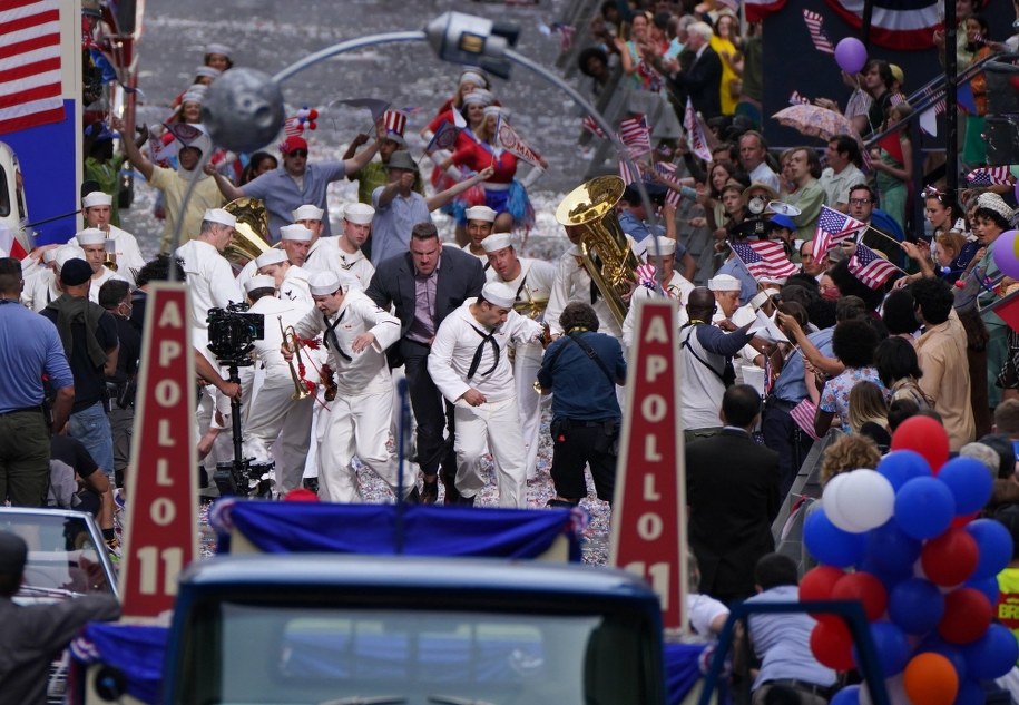W filmie mamy zobaczyć m.in. paradę na cześć astronautów z misji Apollo 11, która odbyła się 13 sierpnia 1969 w Nowym Jorku. /Andrew Milligan    /PAP/PA