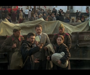 W filmie wystąpili wybitni polscy aktorzy: Ewa Skibińska, Krzysztof Globisz, Adam Siemion, Grażyna Barszczewska, Bogusław Linda, Natalia Kolakanowa, Oleg Czebotariew.