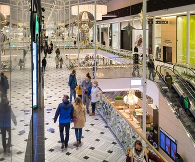 W galeriach mniej klientów, ale częściej kupują