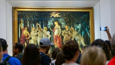 ​W Galerii Uffizi robił selfie i zniszczył obraz. Dyrekcja muzeum reaguje