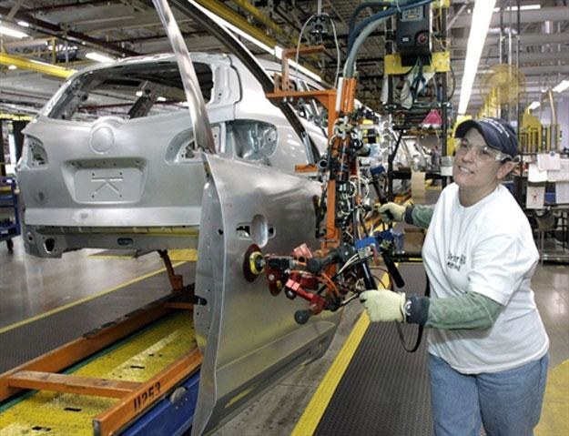 W GM obowiązuje zasada, że firma nie może wypłacić pracownikowi więcej niż 500 tys. dol rocznie /AFP