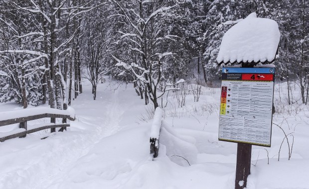 W górach "sytuacja jest katastrofalna". Ratownicy apelują, by nie wybierać się na szlaki