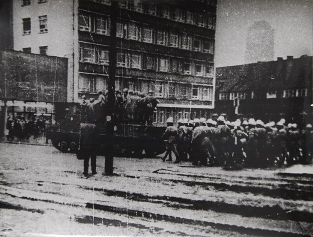 W grudniu 1970 roku rozpoczęły się w Gdańsku protesty / 	Adam Warżawa    /PAP