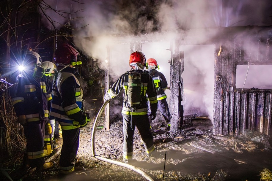 Duży pożar w Wielkopolsce. Ogień w hali z konstrukcjami stalowymi