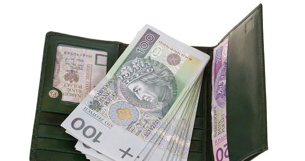 W IV kwartale 2014 roku przeciętne wynagrodzenie sięgnęło 3942,67 zł /&copy;123RF/PICSEL
