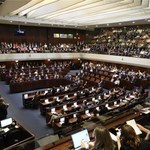 W Izraelu zaprzysiężono parlament, ale kryzys trwa