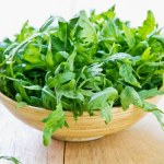 W jadłospisie osób starszych powinna być obowiązkowa. Ma doskonały wpływ na oczy, stawy i jelita