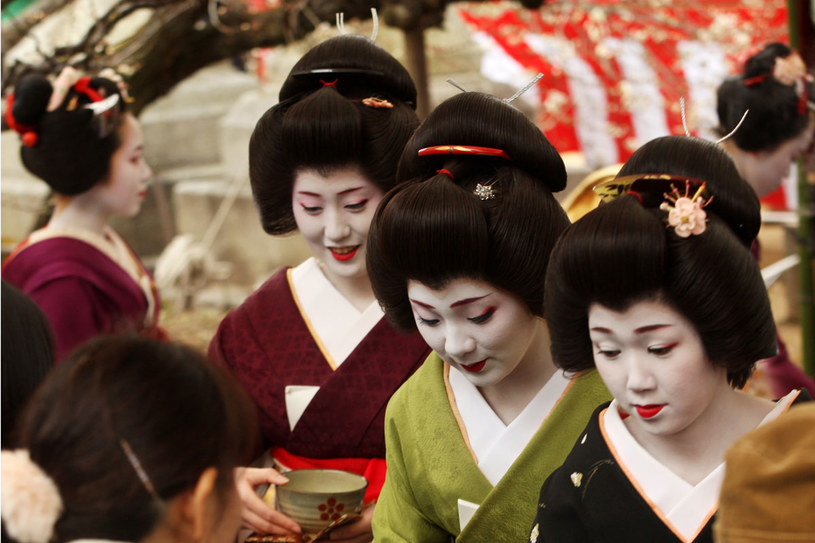 W Japonii kobiety nieumalowane postrzegane są jako zaniedbane /Getty Images/Flash Press Media