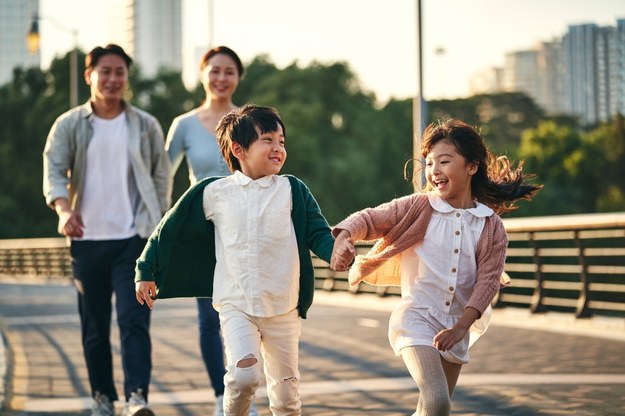 W Japonii rodzi się coraz mniej dzieci /Shutterstock