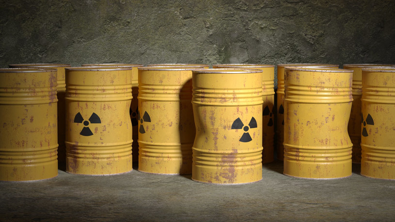 W jednej ze szkół na terenie USA znaleziono odpady radioaktywne będące pozostałością po pracach nad bronią jądrową podczas II wojny światowej (zdj. ilustracyjne) /123RF/PICSEL