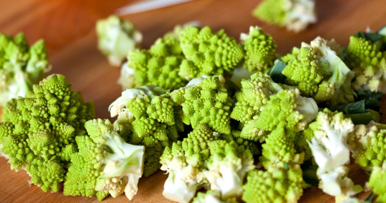 W kalafiorze romanesco znajdują się cenne przeciwutleniacze, witaminy i minerały /jacquespalut /123RF/PICSEL