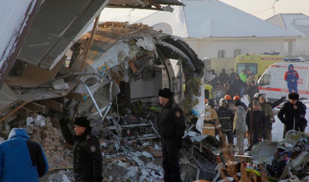 W katastrofie zginęło 12 osób /EDUARD GALEEV/PRESS SERVICE OF ALMATY INTERNATIONAL AIRPORT HAND HANDOUT /PAP/EPA