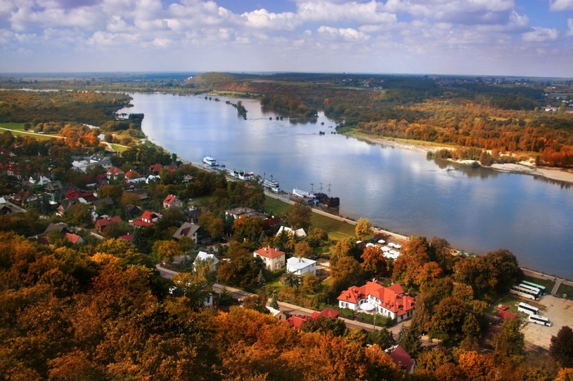 W Kazimierzu Dolnym urządzane jest coroczne "Święto Jesieni" /123RF/PICSEL