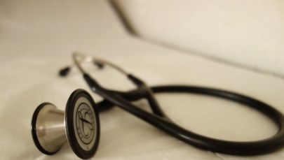 W Kielcach zmarł lekarz zarażony koronawirusem. Onet: To prof. Wojciech Rokita