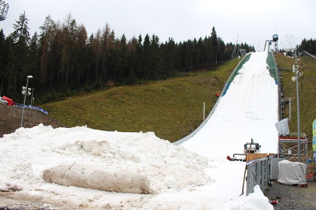 W Klingenthal śniegu jak na lekarstwo /Kacper Merk /RMF FM