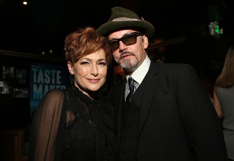 W klipie "Rotting In Vain" grupy Korn zagrał Tommy Flanagan (na zdjęciu z aktorką Carolyn Hennesy) /fot. Jesse Grant /Getty Images