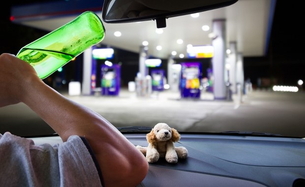 ​W koalicji wojna o nocną prohibicję. Lewica i Polska 2050 chcą zmian