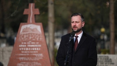 "W końcu przegrają, bo muszą". Mocne słowa szefa PSL-u w rocznicę katastrofy