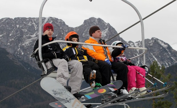 W kraju odwilż, ale narciarze znajdą kilka tras do szusowania