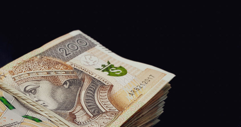 W krótkim terminie złoty może się osłabić /123RF/PICSEL