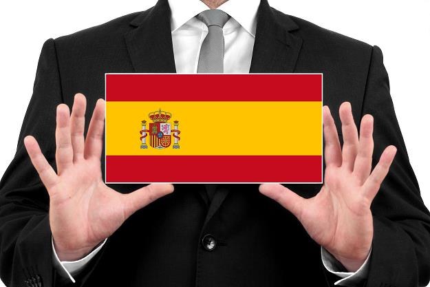W którą stronę pójdzie Hiszpania? /&copy;123RF/PICSEL