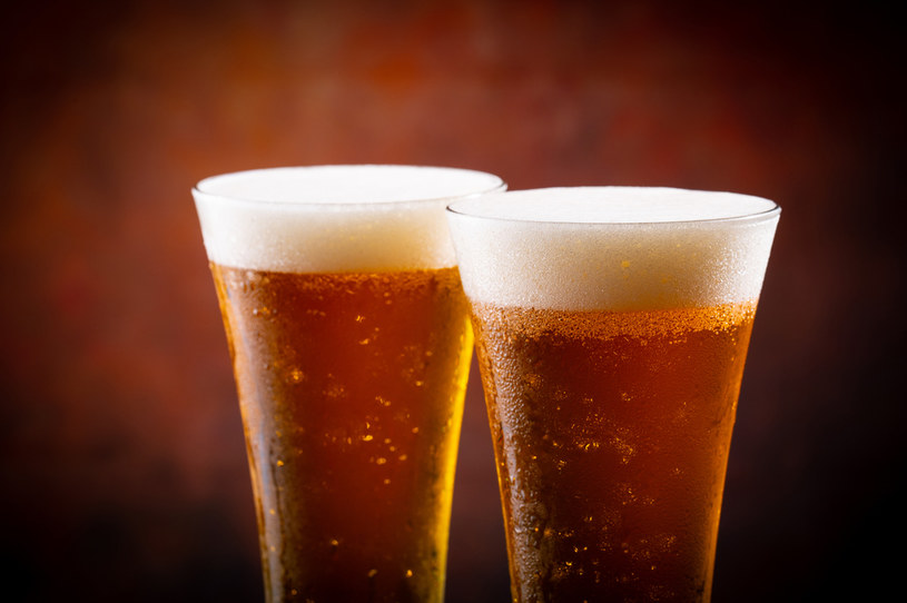W latach 2020-2027 sumaryczny wzrost stawki akcyzy na piwo sięgnie aż 54 proc. /123RF/PICSEL