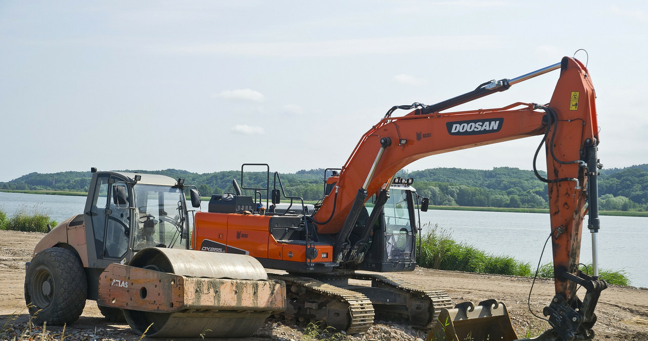 W lipcu ma się zacząć przebudowa toru wodnego na rzece Elbląg i budowa mostu obrotowego w Nowakowie /Stanisław Bielski /Reporter