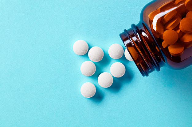 W listopadzie Pfizer wystąpił do amerykańskiej Agencji Żywności i Leków (FDA) o zgodę na wprowadzenie Paxlovidu na rynek. Decyzja w tej sprawie spodziewana jest do końca grudnia. /Shutterstock