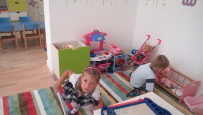 W Łodzi dzieci idą na uniwersytet, ale do przedszkola