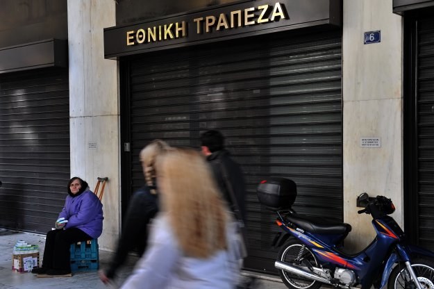 W maju Ateny będą musiały zwrócić się do rynków finansowych o około 11 mld euro /AFP