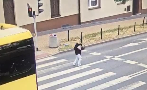 ​W maju potrącił ją samochód. 15-latka ostrzega w policyjnym spocie 