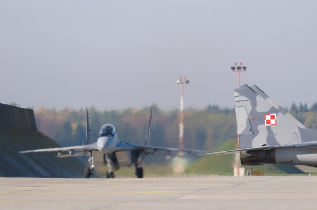 W manewrach zostaną wykorzystane m.in. dwa myśliwce MiG-29 z 23. Bazy Lotnictwa Taktycznego z Malborka /Jakub Kaczmarczyk /PAP