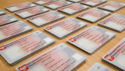 W marcu do portfeli Polaków trafi dowód osobisty z chipem 