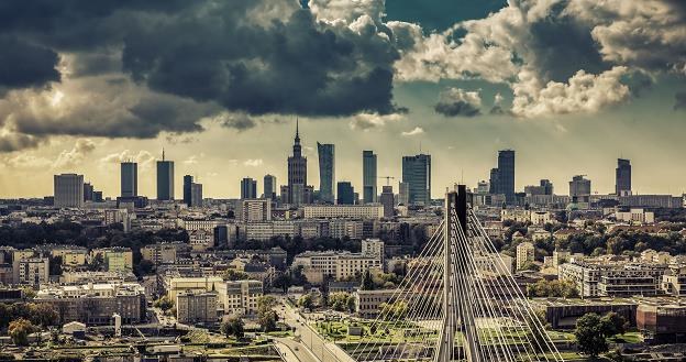 W miastach satelickich stolicy mieszkania będą tańsze. Na zdjęciu Warszawa /&copy;123RF/PICSEL