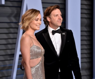 W międzyczasie Wilde wzięła rozwód ze swoim pierwszym mężem, księciem Tao Ruspolim. Para pobrała się w 2003 roku, gdy aktorka miała zaledwie 19 lat. Niedługo po ogłoszeniu separacji z Ruspolim Wilde zaczęła spotykać się z Jasonem Sudeikisem, ówczesnym członkiem programu satyrycznego "Saturday Night Live". Aktorka, która jako dziecko była ogromną fanką wieczornego show, początkowo bała się, że komik nie będzie chciał się z nią spotykać. Para doczekała się dwójki dzieci: córki i syna.