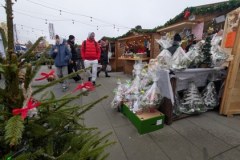 W Mikołajkach ruszył świąteczny jarmark