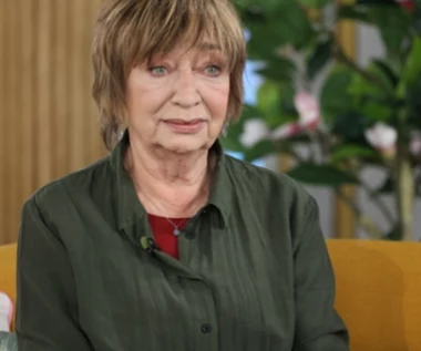 W młodości była żoną wybitnego reżysera. Przeszła przy nim niezłą szkołę