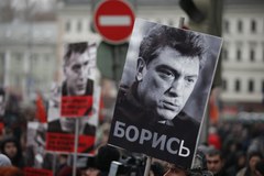 W Moskwie marsz żałobny. "Bohaterowie nie umierają!"