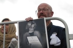 W Moskwie uczczono pamięć Anny Politkowskiej, zastrzelonej w urodziny Putina 