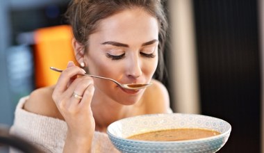 W mroźne dni grzeje lepiej, niż rosół. Przepis od Ewy Wachowicz 