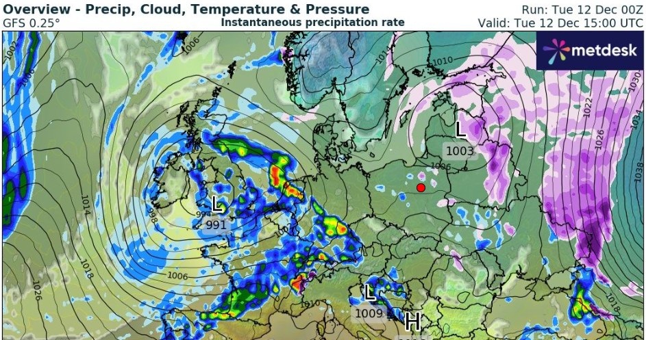 W najbliższych dniach pogodę w naszym kraju kształtować będą niże Vanja i Walter /wxcharts /
