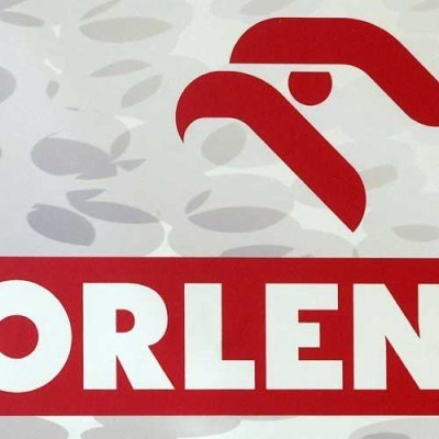 W najbliższych tygodniach Orlen wybierze firmę, dostarczającą ropę dla płockiej rafinerii /AFP