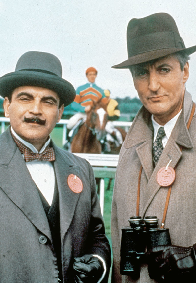 W najsłynniejszej ekranizacji przygód belgijskiego detektywa Herkulesa Poirota (David Suchet) w rolę kapitana Hastingsa wcielił się Hugh Fraser /Świat Seriali